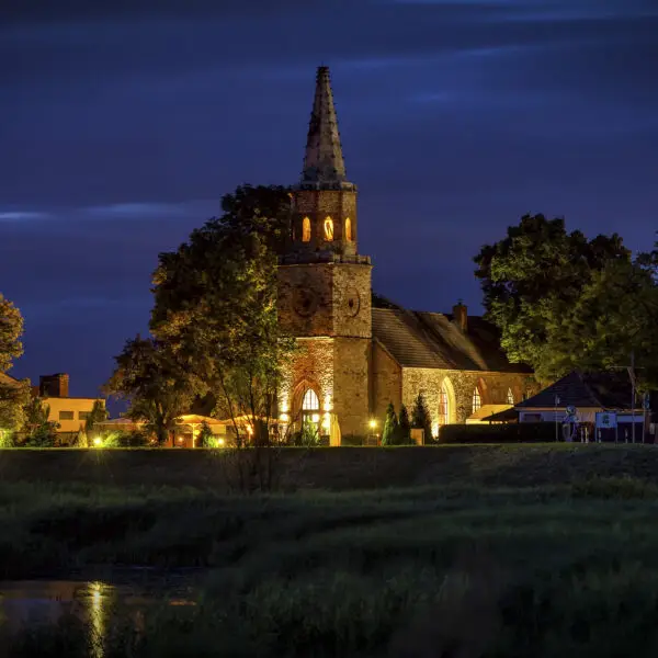 Kirche_bei_Nacht